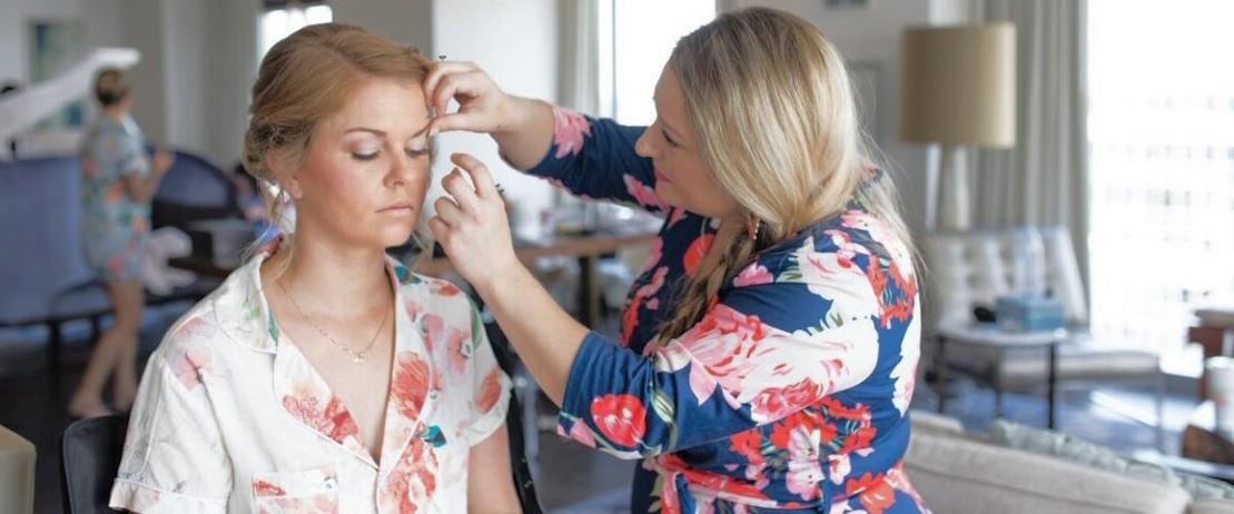 make a statement with graphic makeup